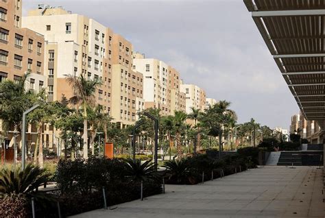 Egypt plans expansion of new capital as first residents trickle in.